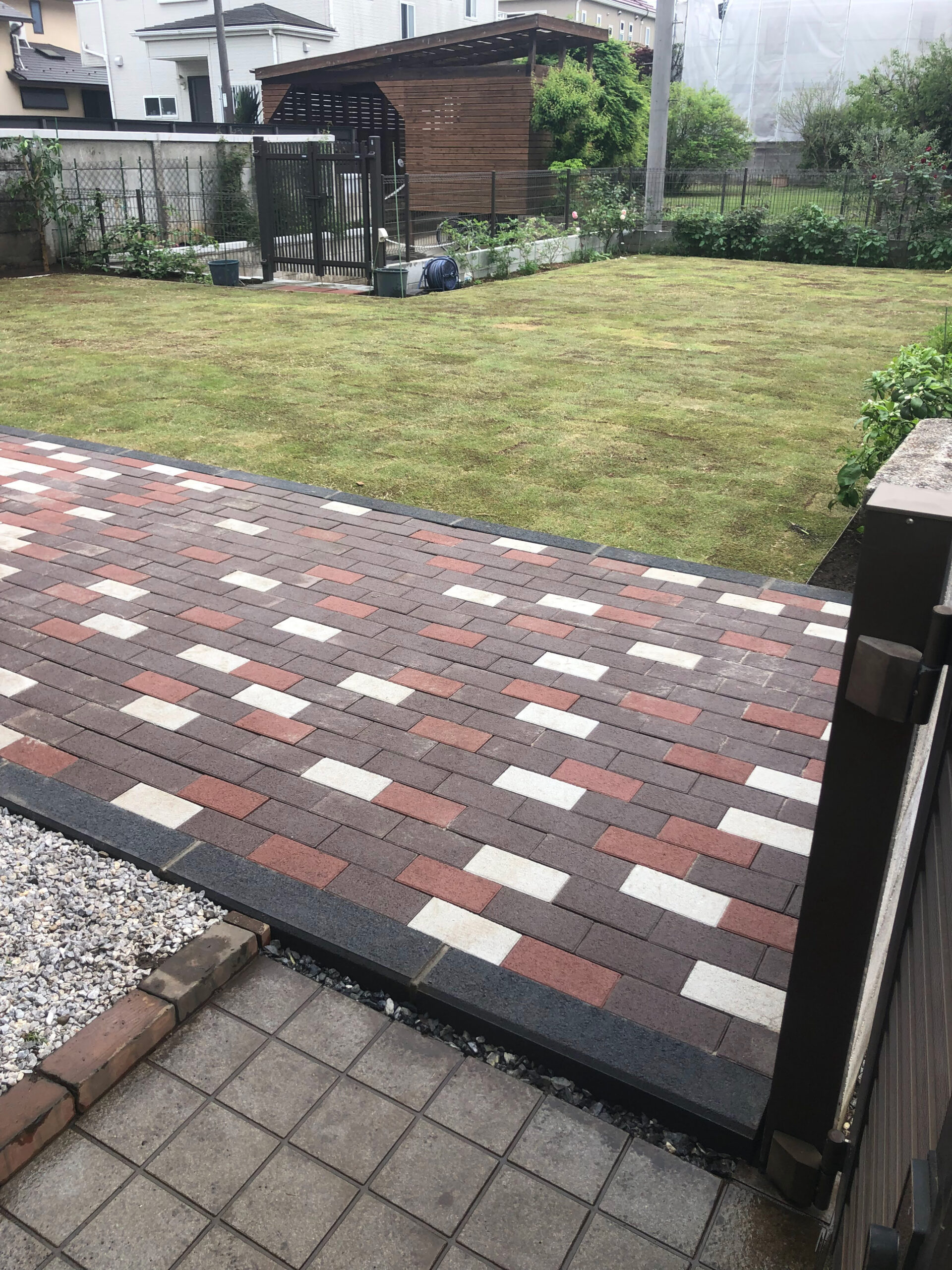 施工後：東京都東久留米市／作庭工事芝張り等